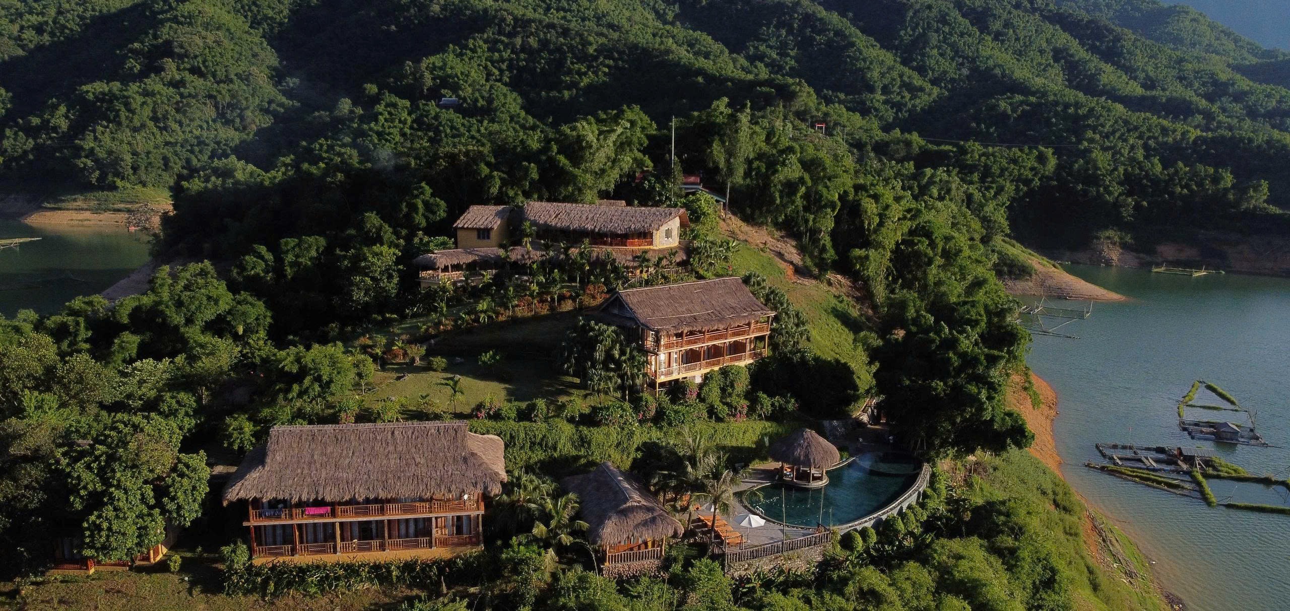 banner mai châu 2