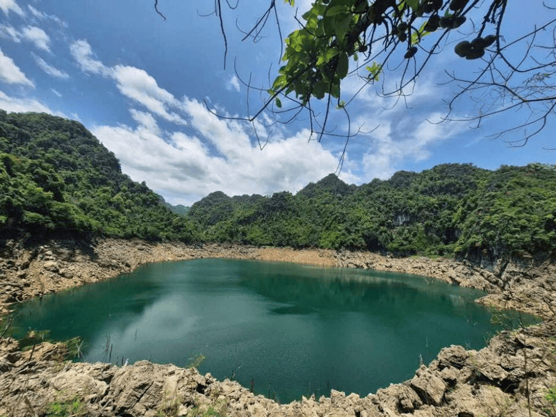 Đà Giang ở đâu? Kinh nghiệm trekking hồ Mắt Ngọc và những điều cần biết