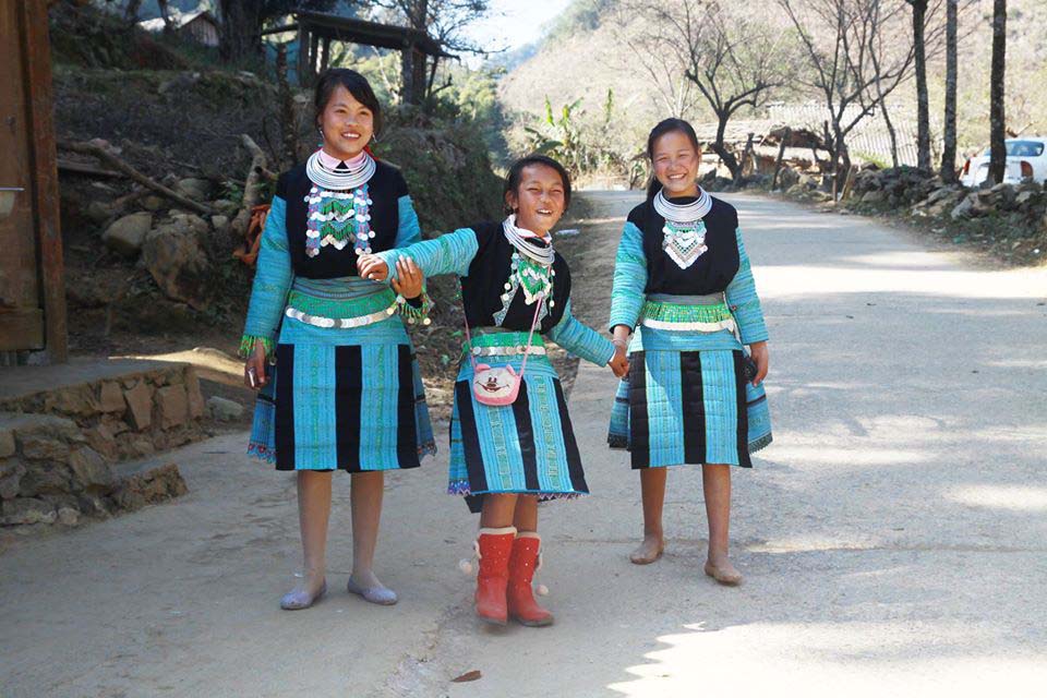 A Black Hmong People