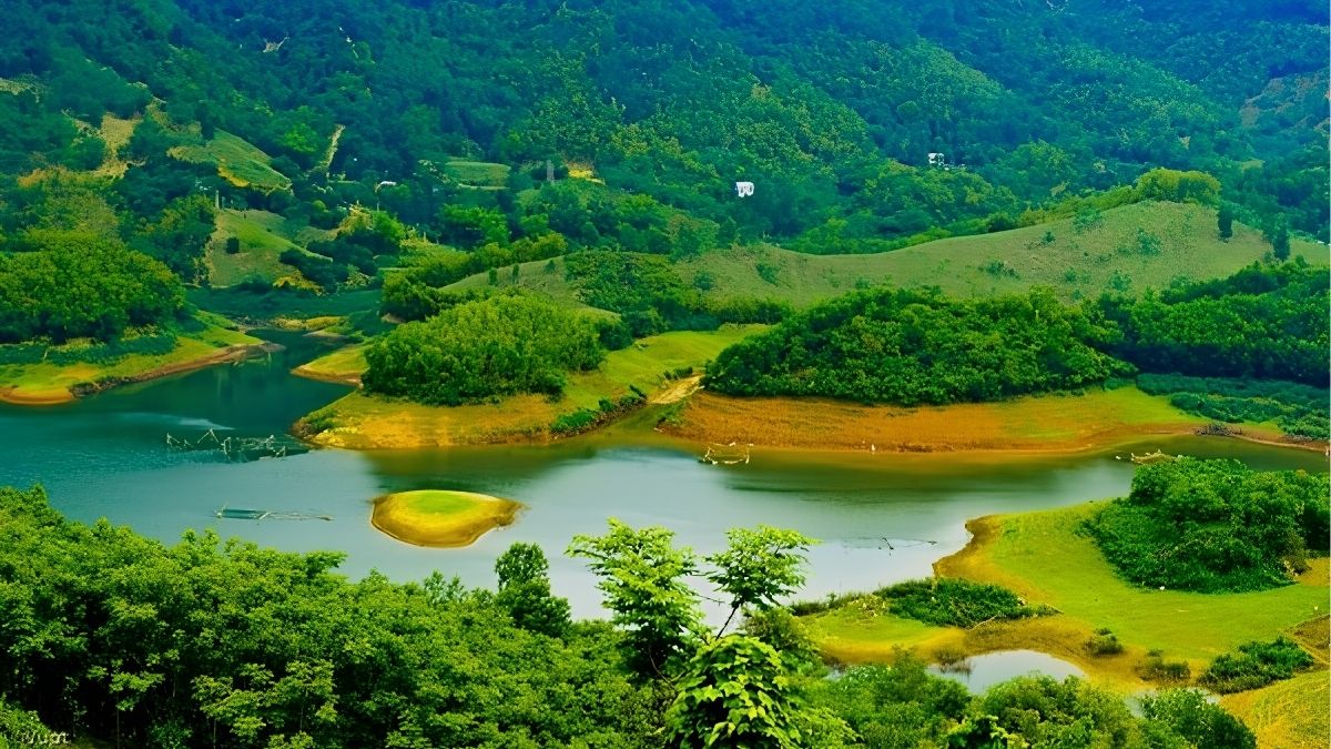Hoa Binh offers much more than just typical sightseeing tours (Source: Collected)