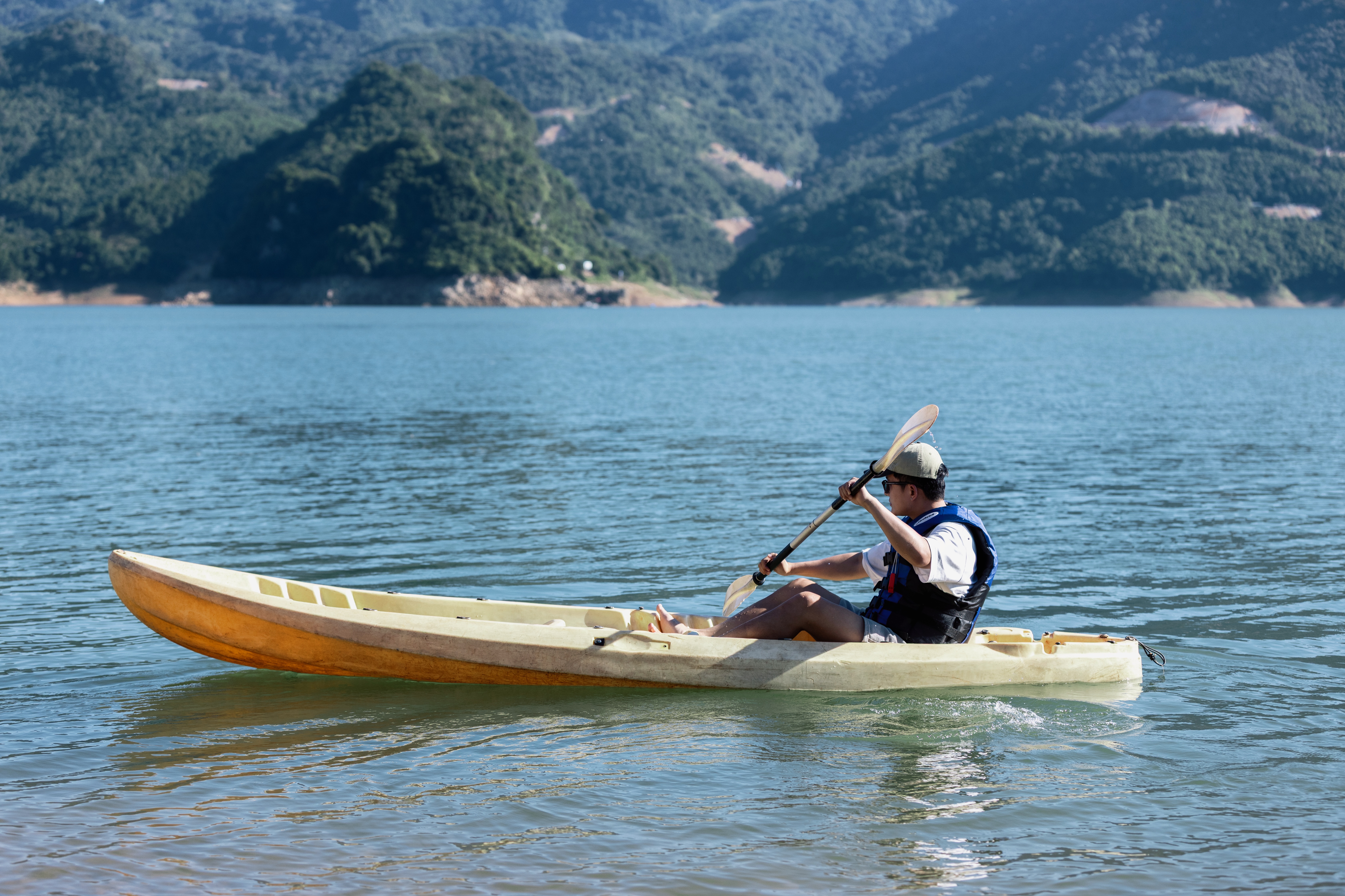 Some tips for beginner when they go kayaking