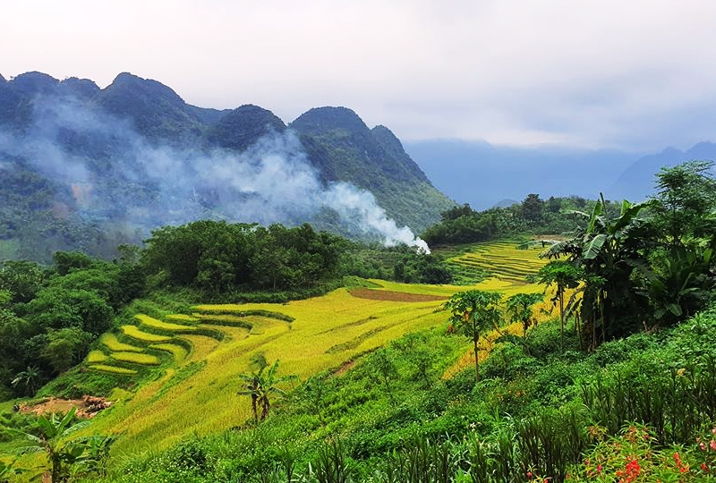 Bản Đôn và ruộng bậc thang Bản Đôn và ruộng bậc thang