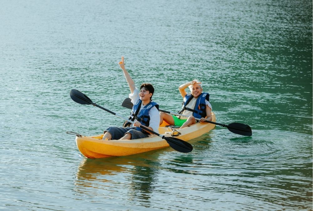 Chèo kayak