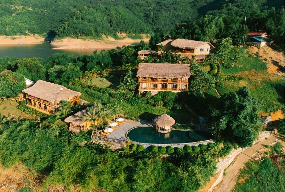 Mai Chau Hideaway Lake Resort