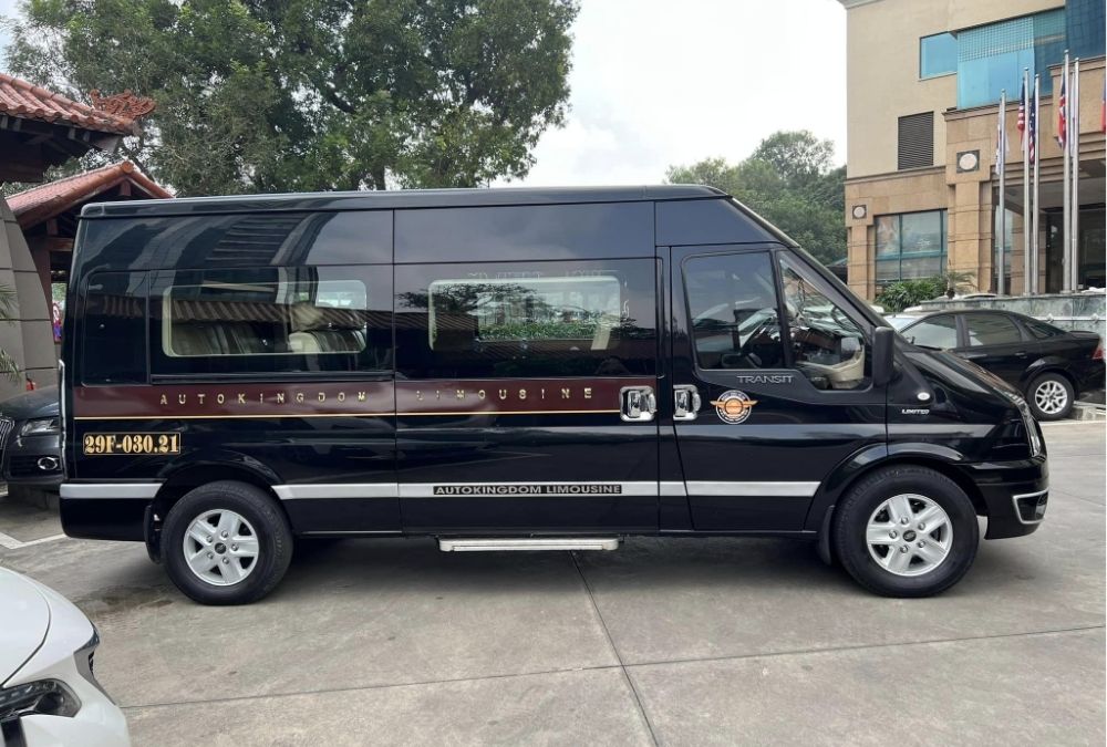 Đi từ Hà Nội lên Mai Châu bằng limousine (Nguồn: bonbanh.com)