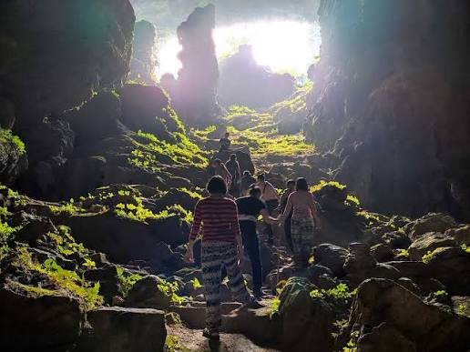Hang Dơi Kho Mường có phù hợp với trẻ em và người mới bắt đầu không? Hang Dơi Kho Mường có phù hợp với trẻ em và người mới bắt đầu không?