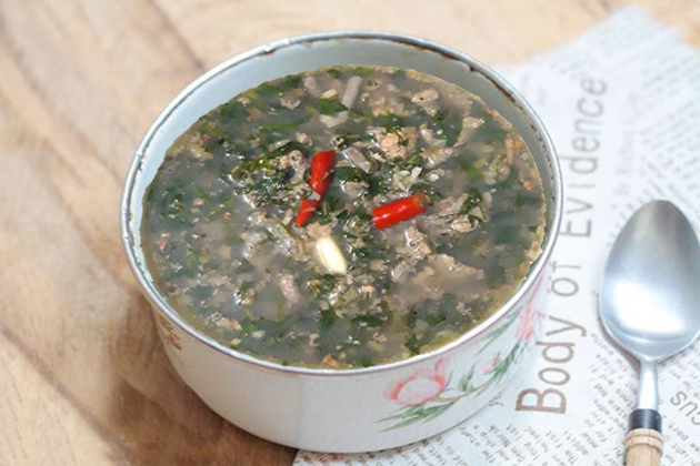 Canh lá đắng (Nguồn: Quà Miền Bắc) Canh lá đắng (Nguồn: Quà Miền Bắc)