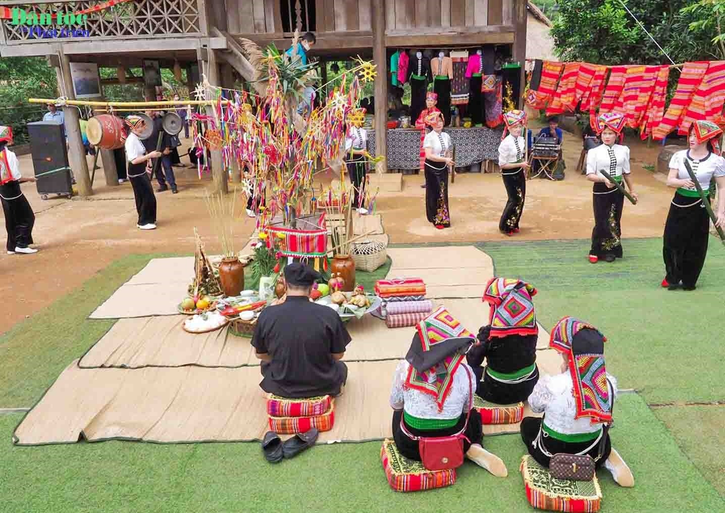 Giới thiệu chung về lễ hội cầu mưa (Nguồn: Báo dân tộc và phát triển)