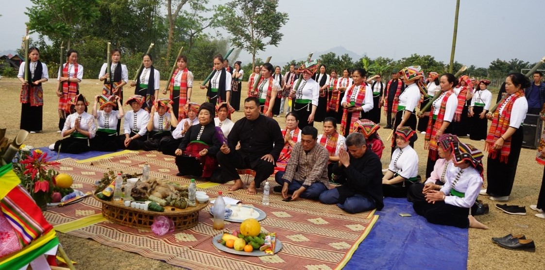 Một số lưu ý khi khám phá phong tục của người Thái trắng (Nguồn: VOV) Một số lưu ý khi khám phá phong tục của người Thái trắng (Nguồn: VOV)