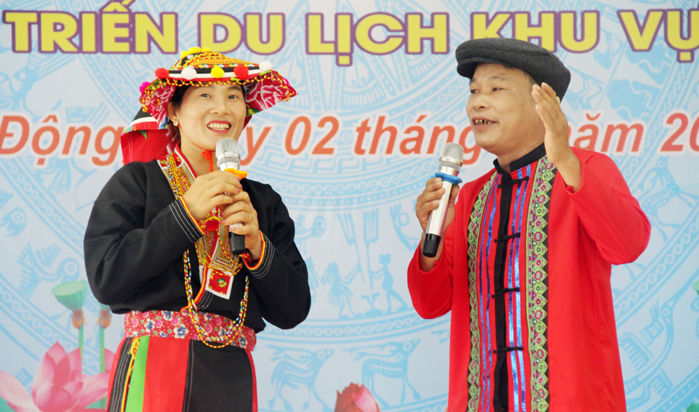 Câu hát Páo dung được người Dao tự hào giới thiệu đến các du khách tứ phương (nguồn: Báo Bắc Giang)
