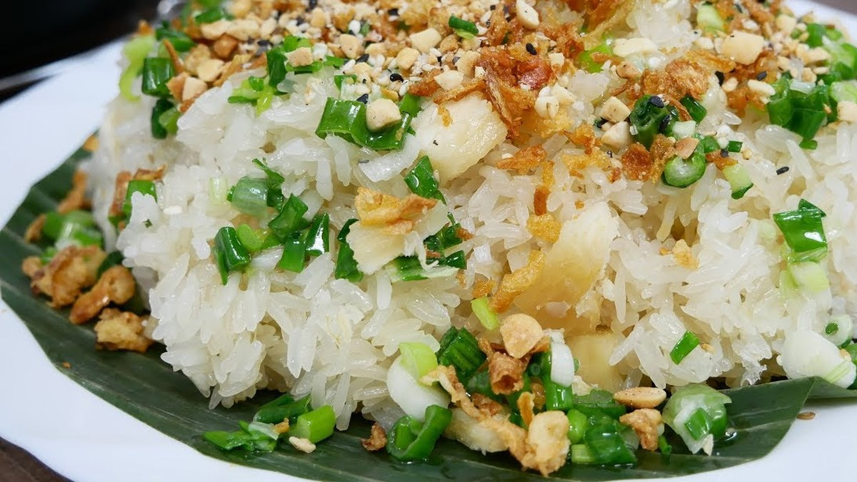 Món xôi sắn thơm lừng, chắc bụng của người Dao (nguồn: Điện máy Xanh)Món xôi sắn thơm lừng, chắc bụng của người Dao (nguồn: Điện máy Xanh)