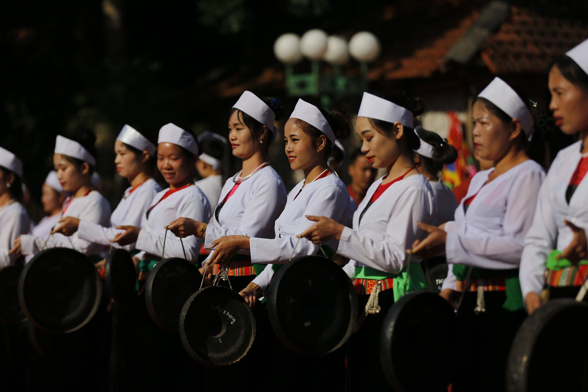 Dân tộc Mường (nguồn: Báo Nhân Dân)