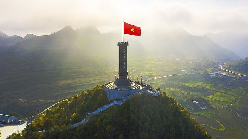 Cột cờ Lũng Cú (nguồn: Bách hóa xanh)
