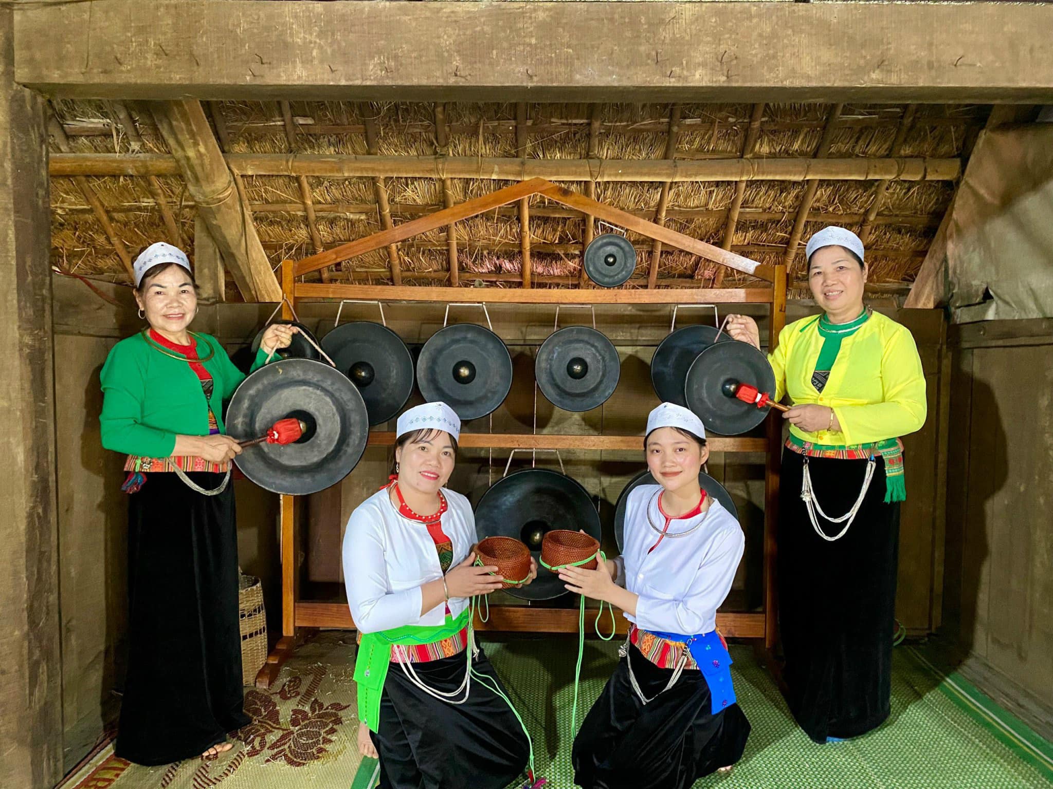 Tìm hiểu nguồn gốc và vai trò của điệu múa người Mường Tìm hiểu nguồn gốc và vai trò của điệu múa người Mường