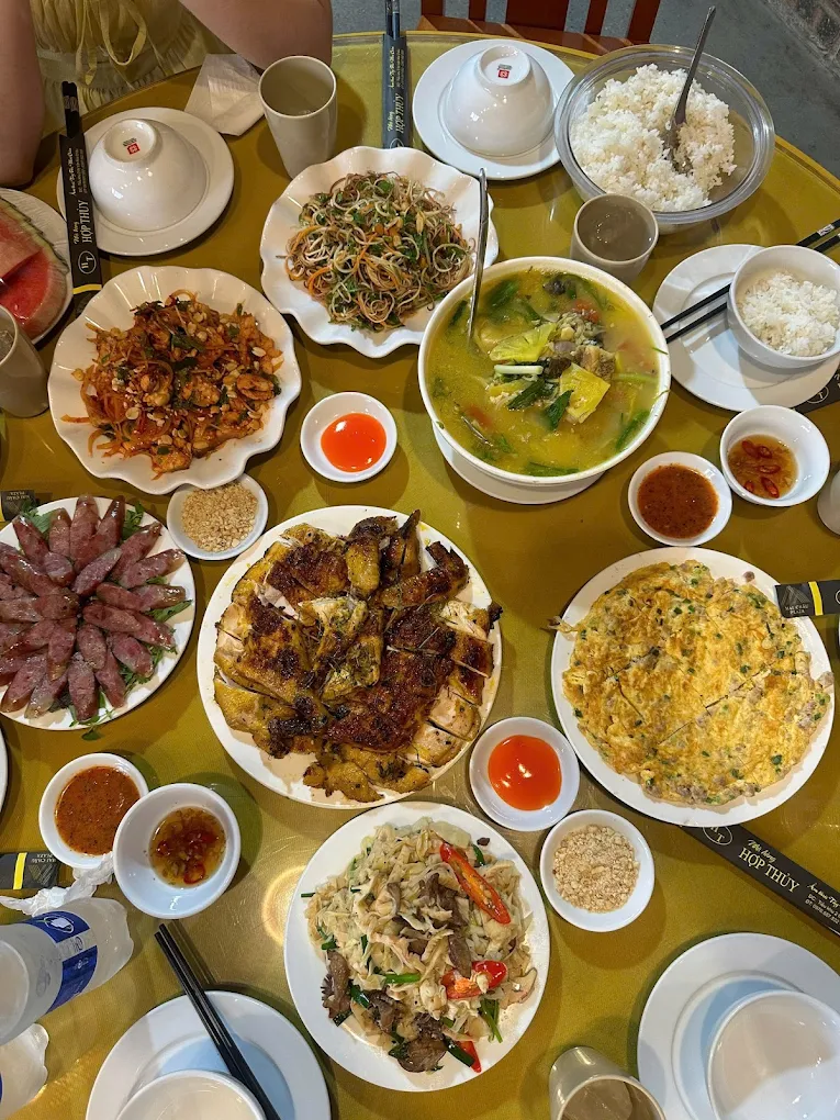 Hop Thuy Restaurant Hop Thuy Restaurant