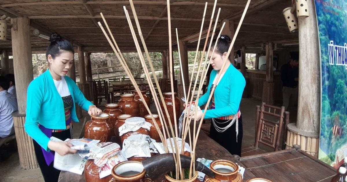 Rượu cần Tây Bắc Rượu cần Tây Bắc