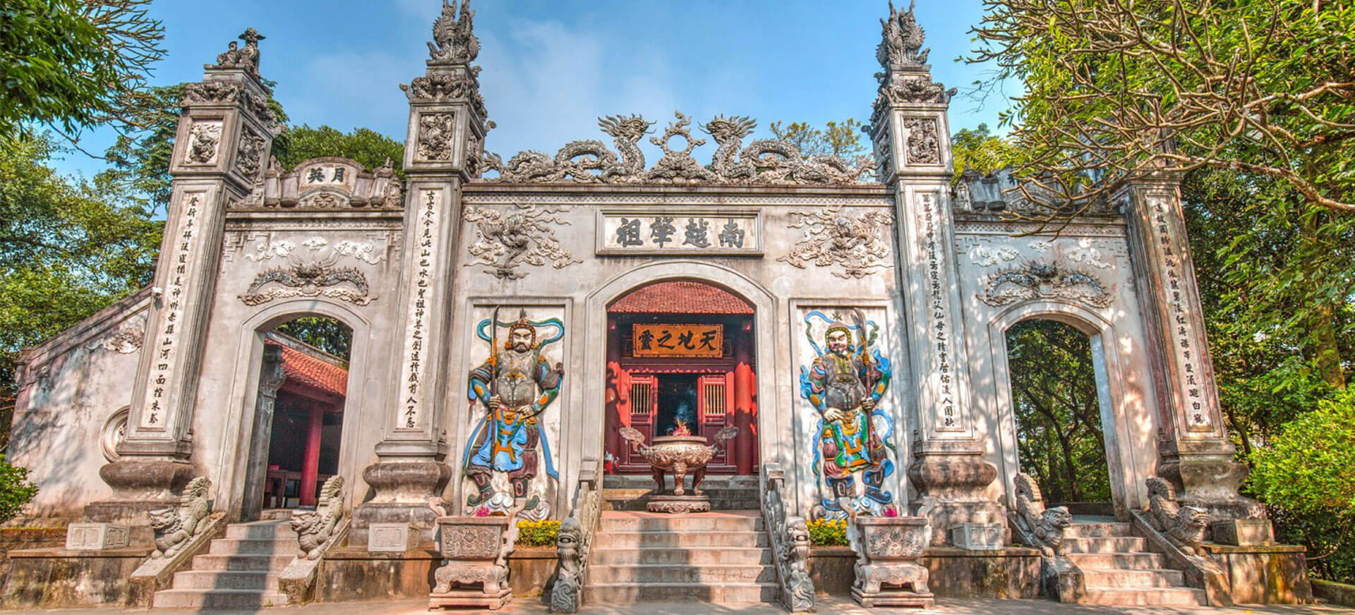 Khu di tích lịch sử Đền Hùng