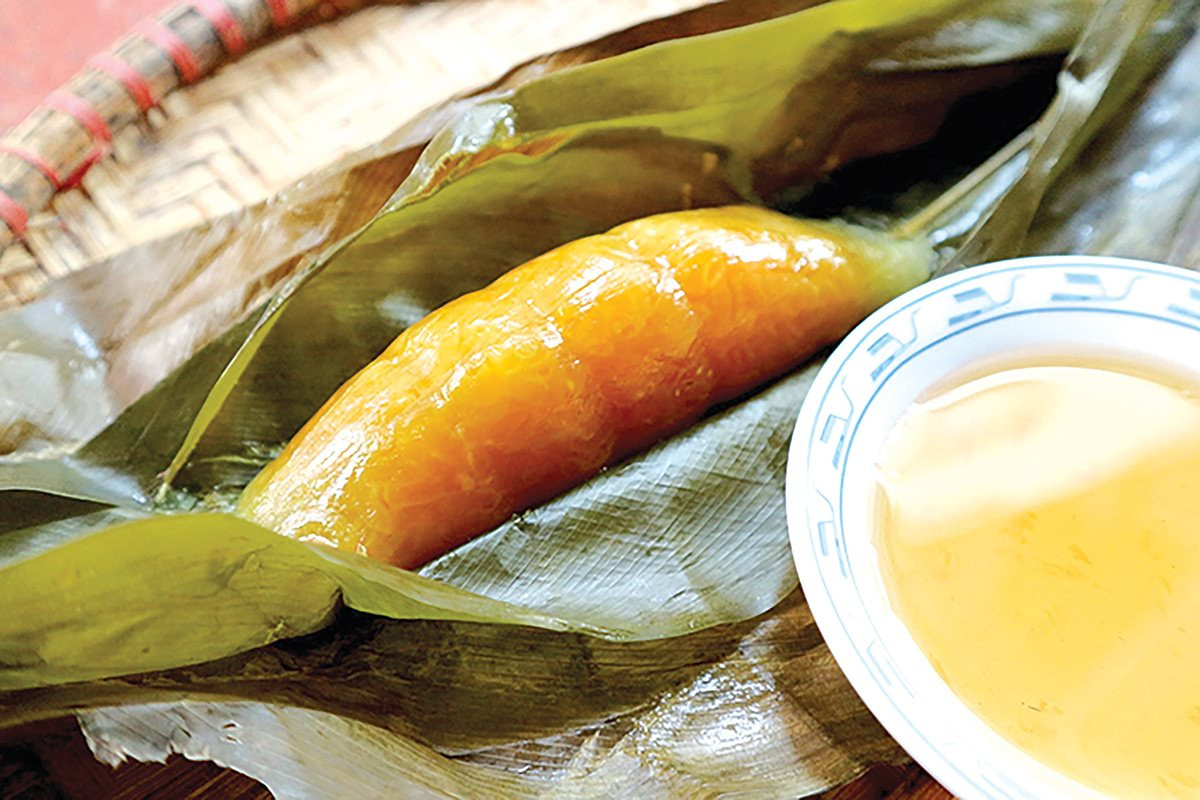 Bánh nẳng có màu vàng óng như mật ong (Nguồn: dulichvn)