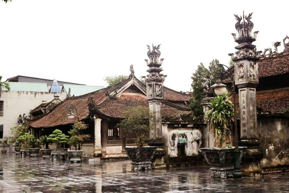 Làng cổ Hùng Lô - làng cổ có tuổi đời hơn 300 năm (Du lịch Tây Bắc) Làng cổ Hùng Lô - làng cổ có tuổi đời hơn 300 năm (Du lịch Tây Bắc)